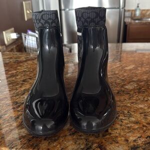 Coach snow booties